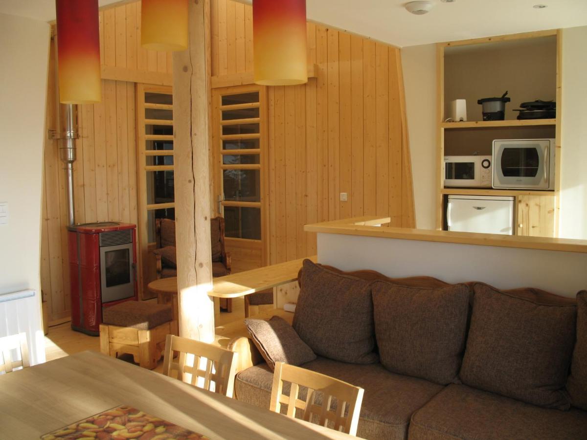 Les Loges Du Jura 4 Etoiles Appartement Nanchez Buitenkant foto